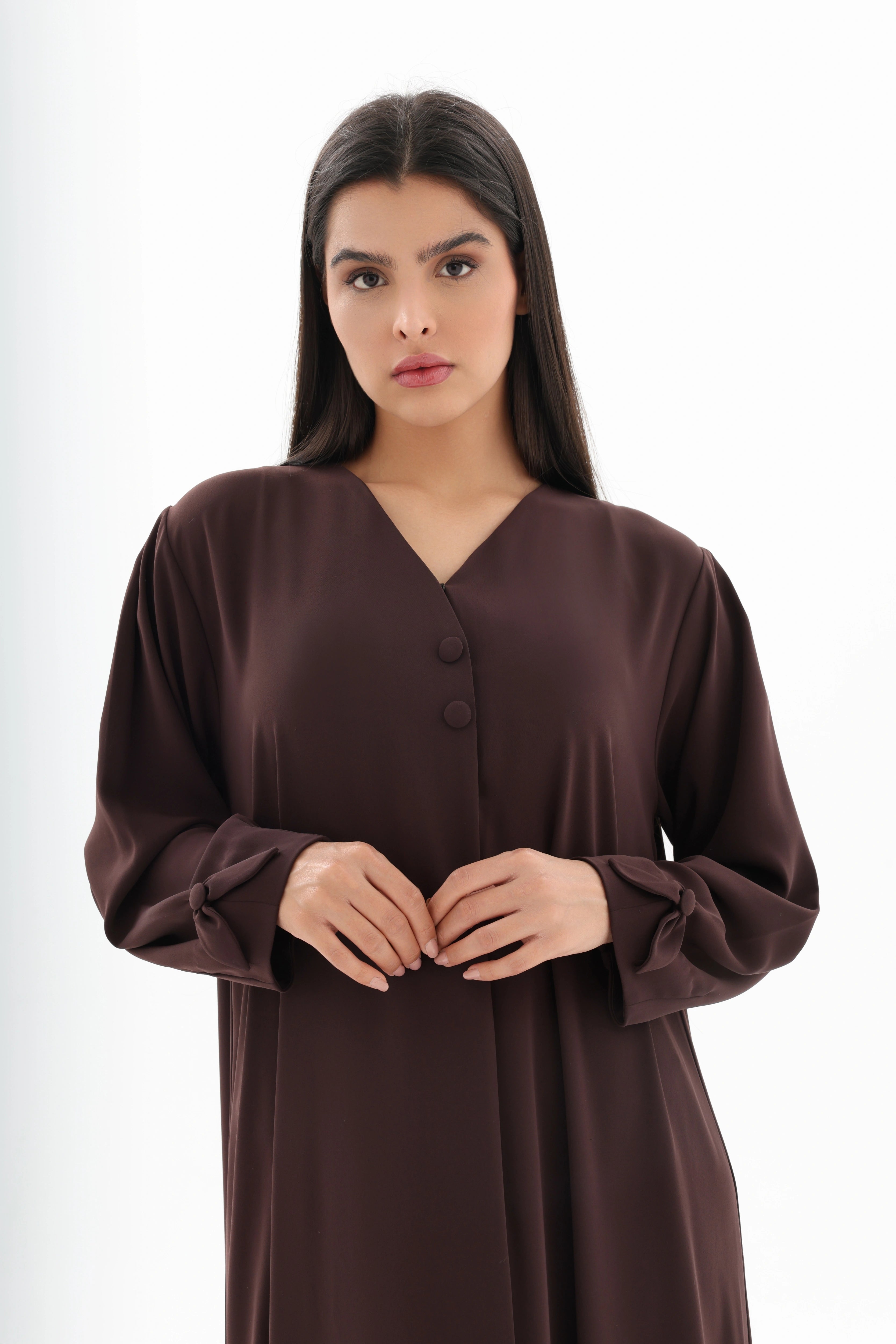 Abaya marron chocolat crepe premium - details manches - SOOTRASHOP