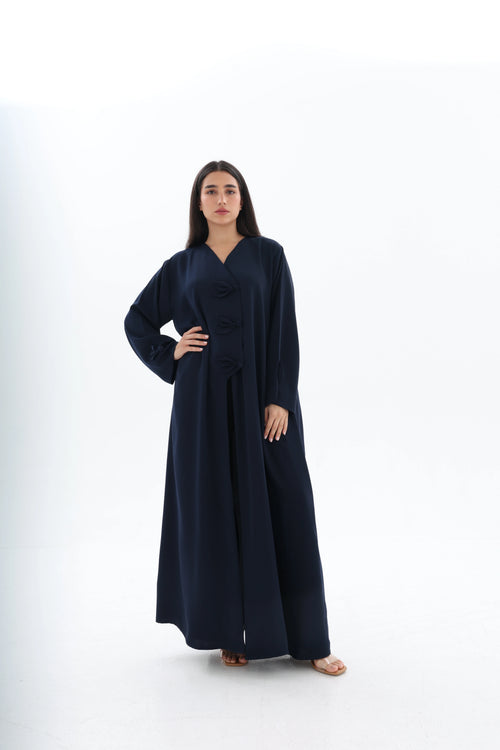 Abaya bleu marine élégance nouée crêpe premium – vue de face 2 – SOOTRASHOP